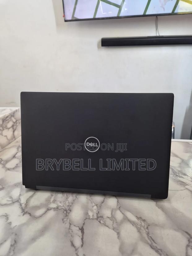 New Laptop Dell Latitude 7390 8GB Intel Core i5 SSD 256GB