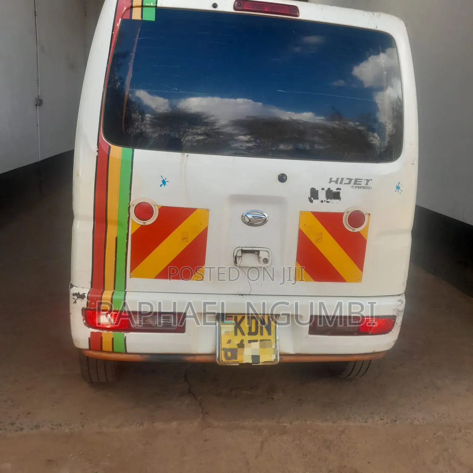 Daihatsu Hijet 2019 White