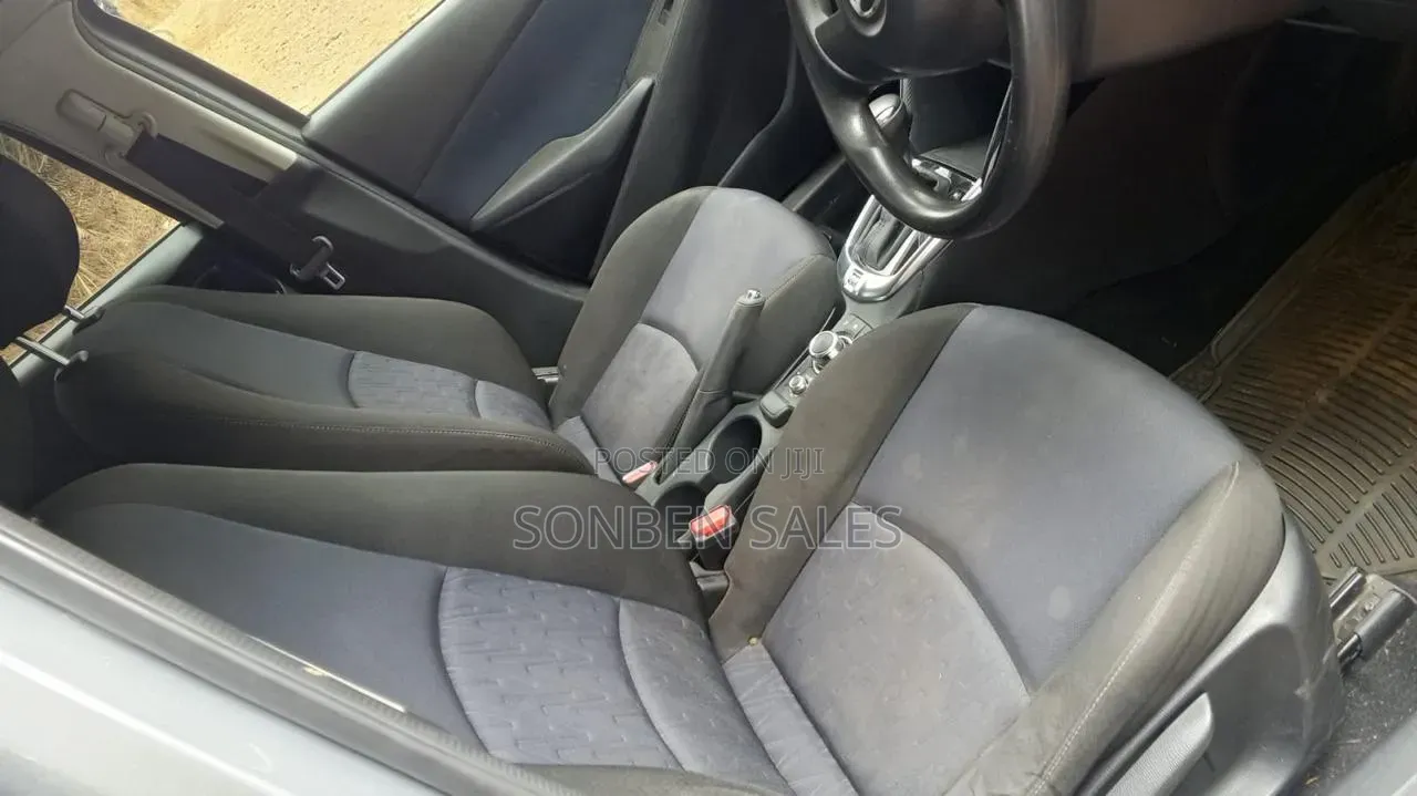 Mazda Demio 2016 Gray