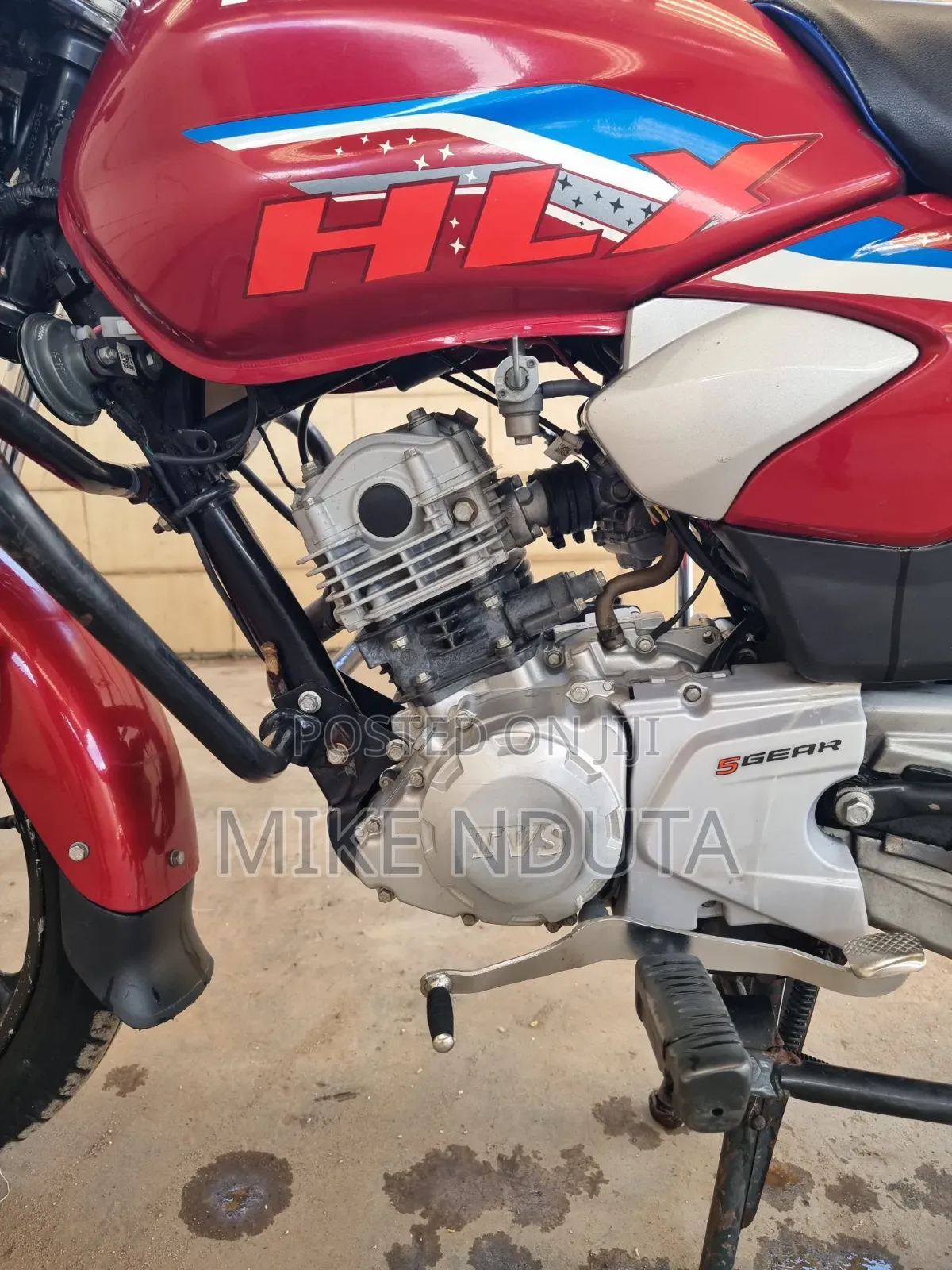 TVS Raider 125 2024 Red