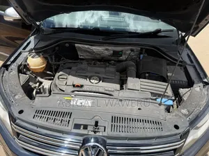 Volkswagen Tiguan 2014 Black
