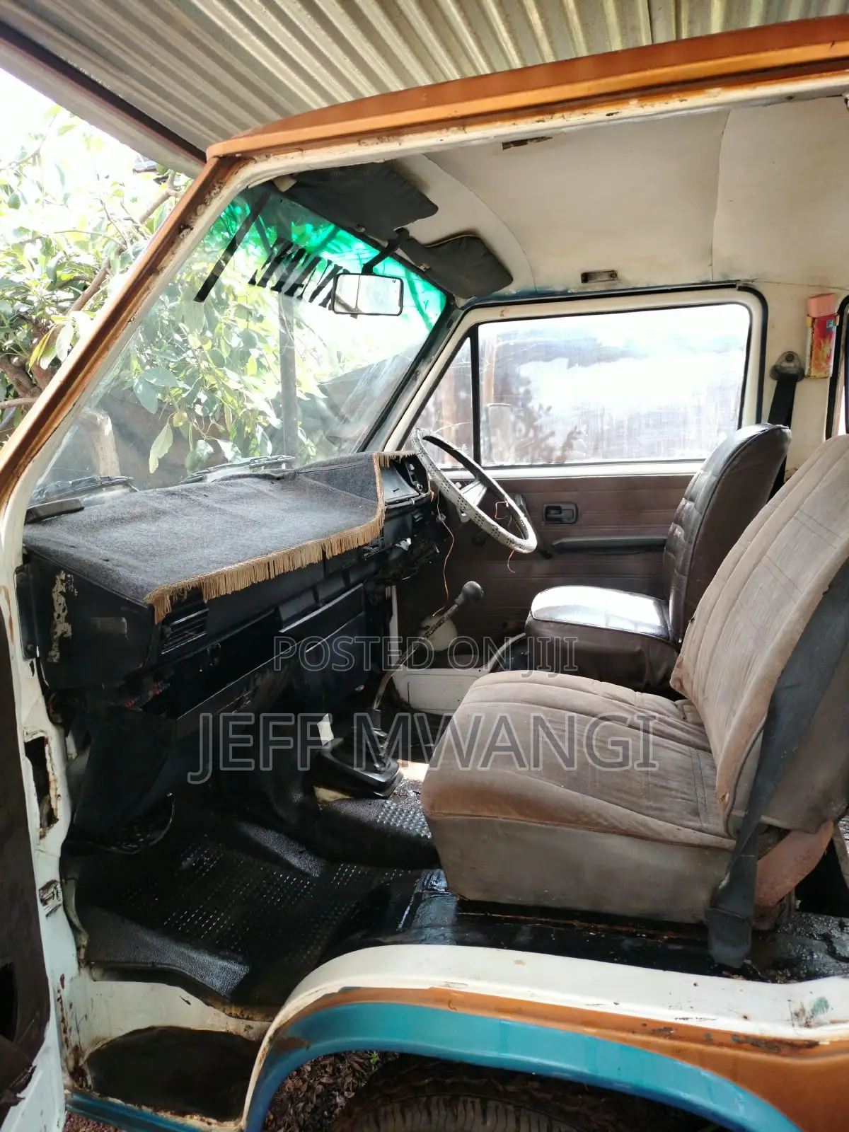 Volkswagen Transporter 1995 Orange