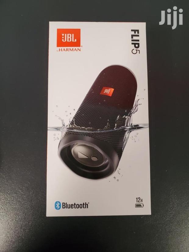 JBL Flip 5 Bluetooth Speaker