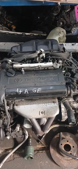 Toyota 4AGE 2.0 Engine