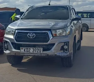 Toyota Hilux Revo Double Cab Deisel 2.4 RWD 2019 Gray