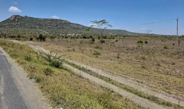 Prime Commercial 9 Acres in Athi River| Ready Title| Mixed Development