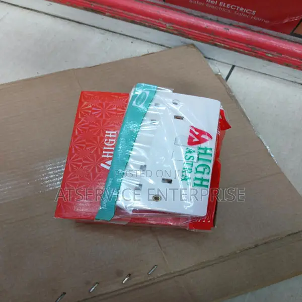 High Astra Twin Switched Wall Socket