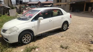 Nissan Tiida 1.5L 16V 2007 Beige