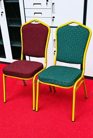 Luxury Gold Frame Banquet Chairs – Padded Wedding & Event Chairs