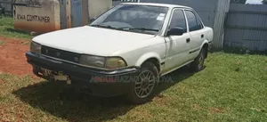 Toyota Corolla Sedan 1990 White