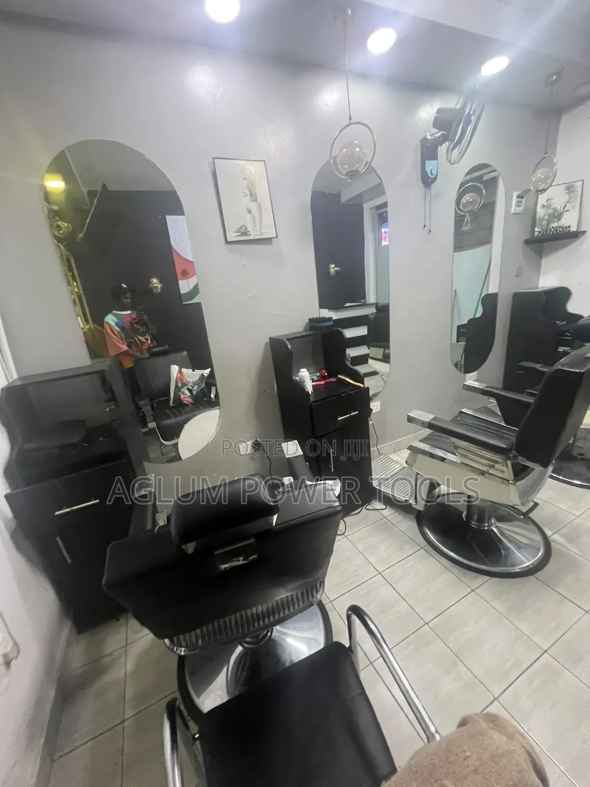 Barber Shop for Sell