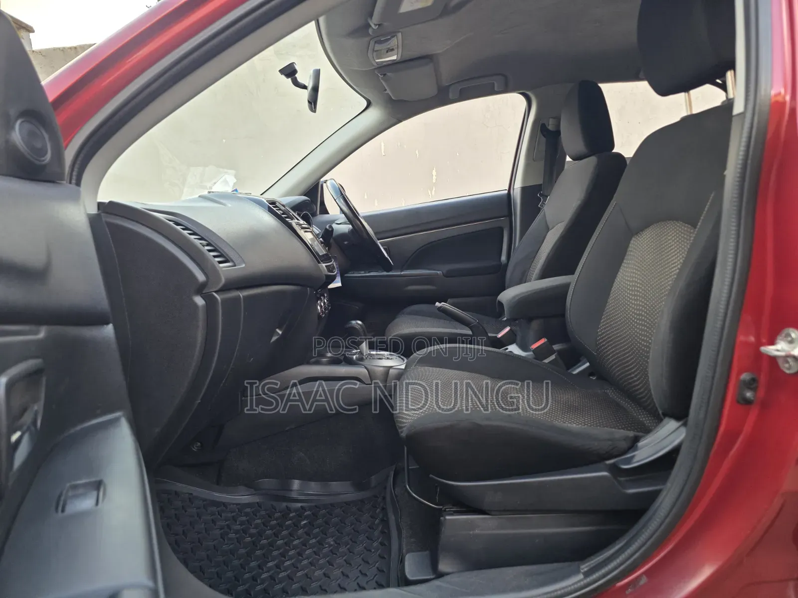 Mitsubishi RVR 2015 Red
