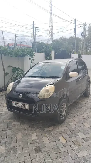 Toyota Passo 1.0 AWD 2013 Brown