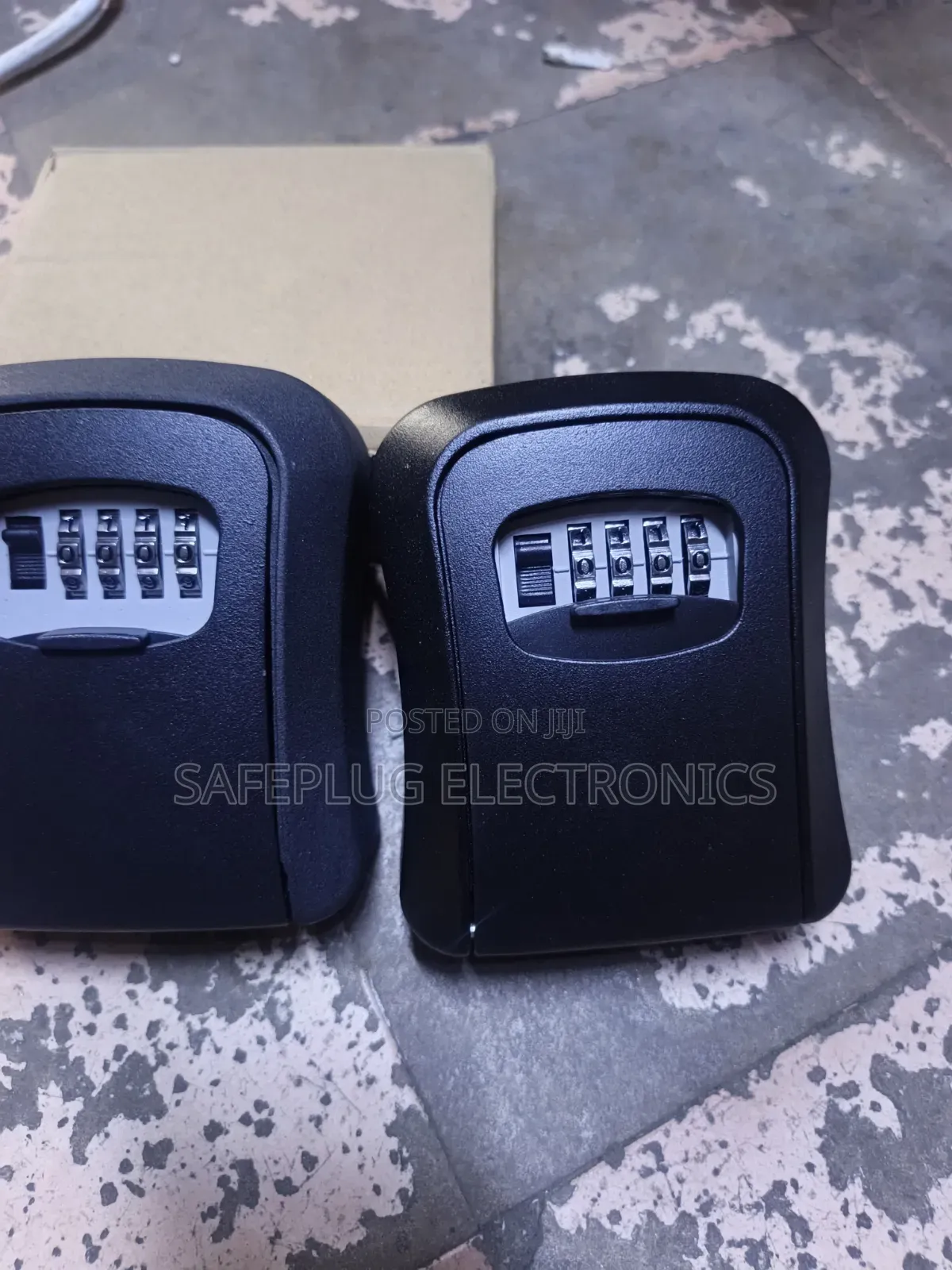 Weatherproof Wall-Mounted Key Safe Storage Box
