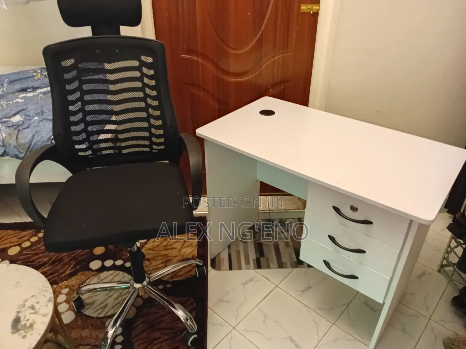 Office Chair and Table