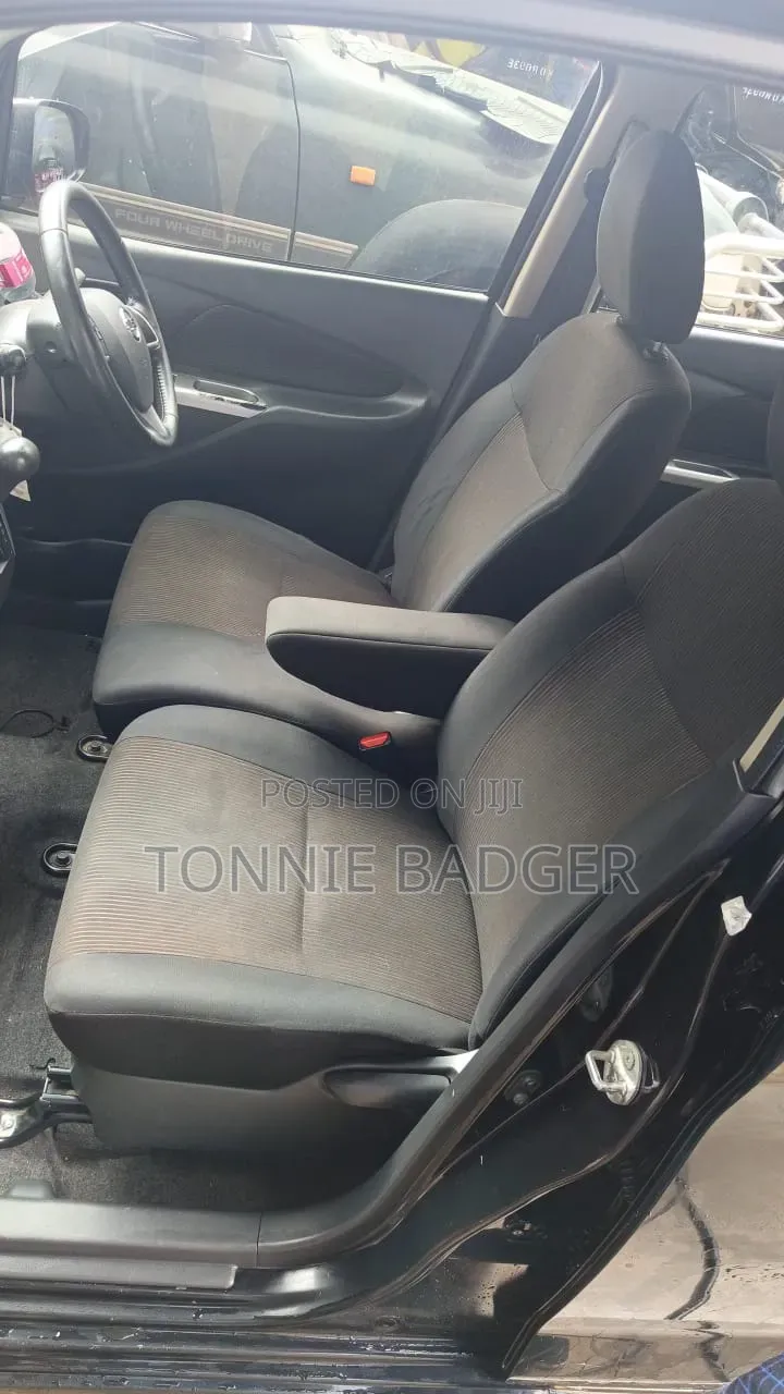 Mazda Carol 2016 Silver