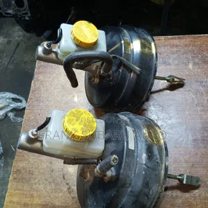 Subaru Forester Sg5 Brake Complete Booster With Master Cylinder