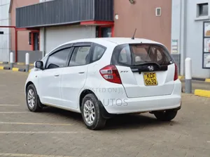 Honda Fit Automatic 2008 White