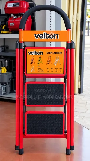 Practical 3-Step Step Ladder for Household Tasks