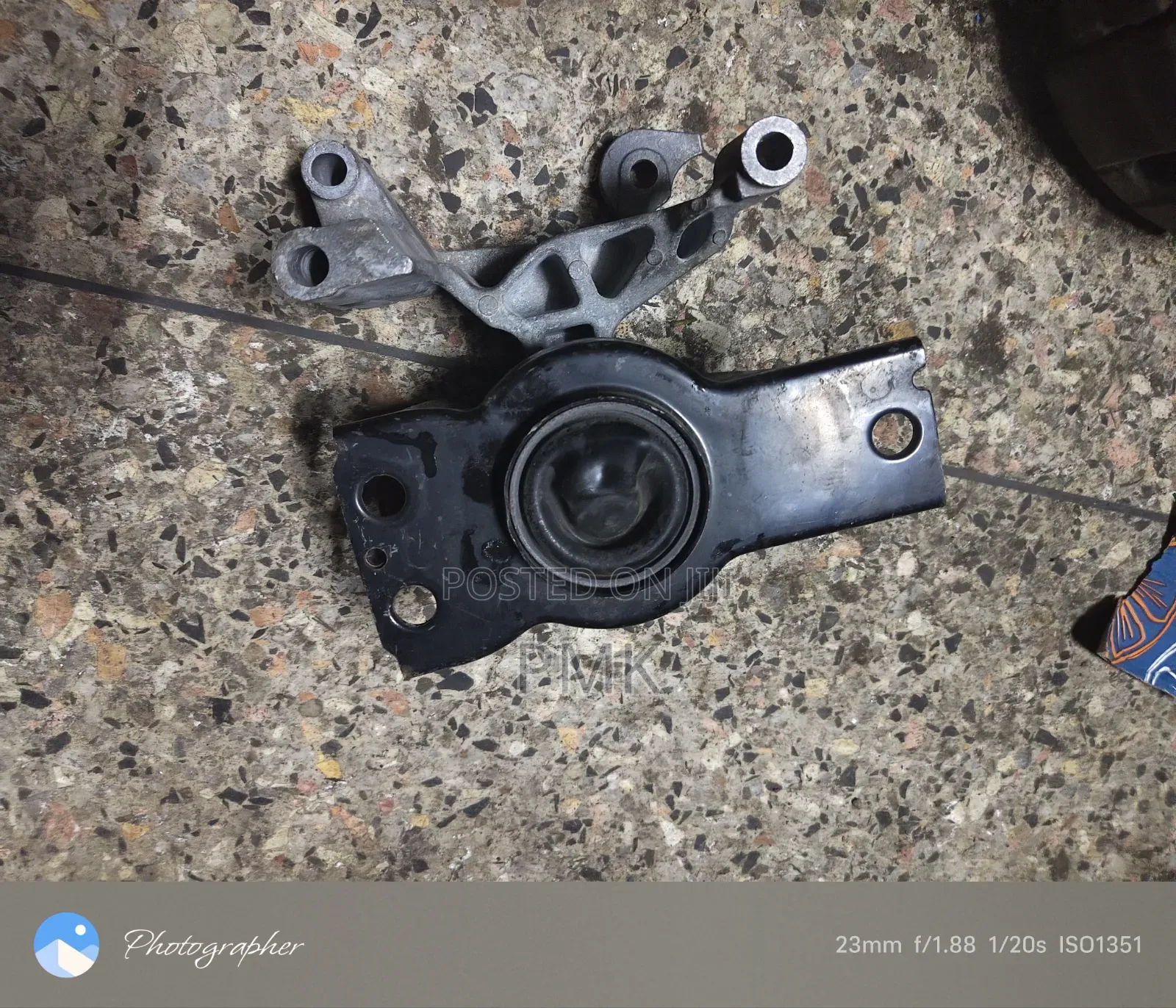 Nissan Serena /Extrail Engine Mountain
