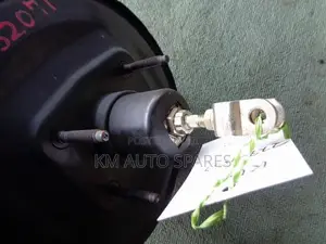 Honda CRV Rd5 Booster/Master Cylinder.