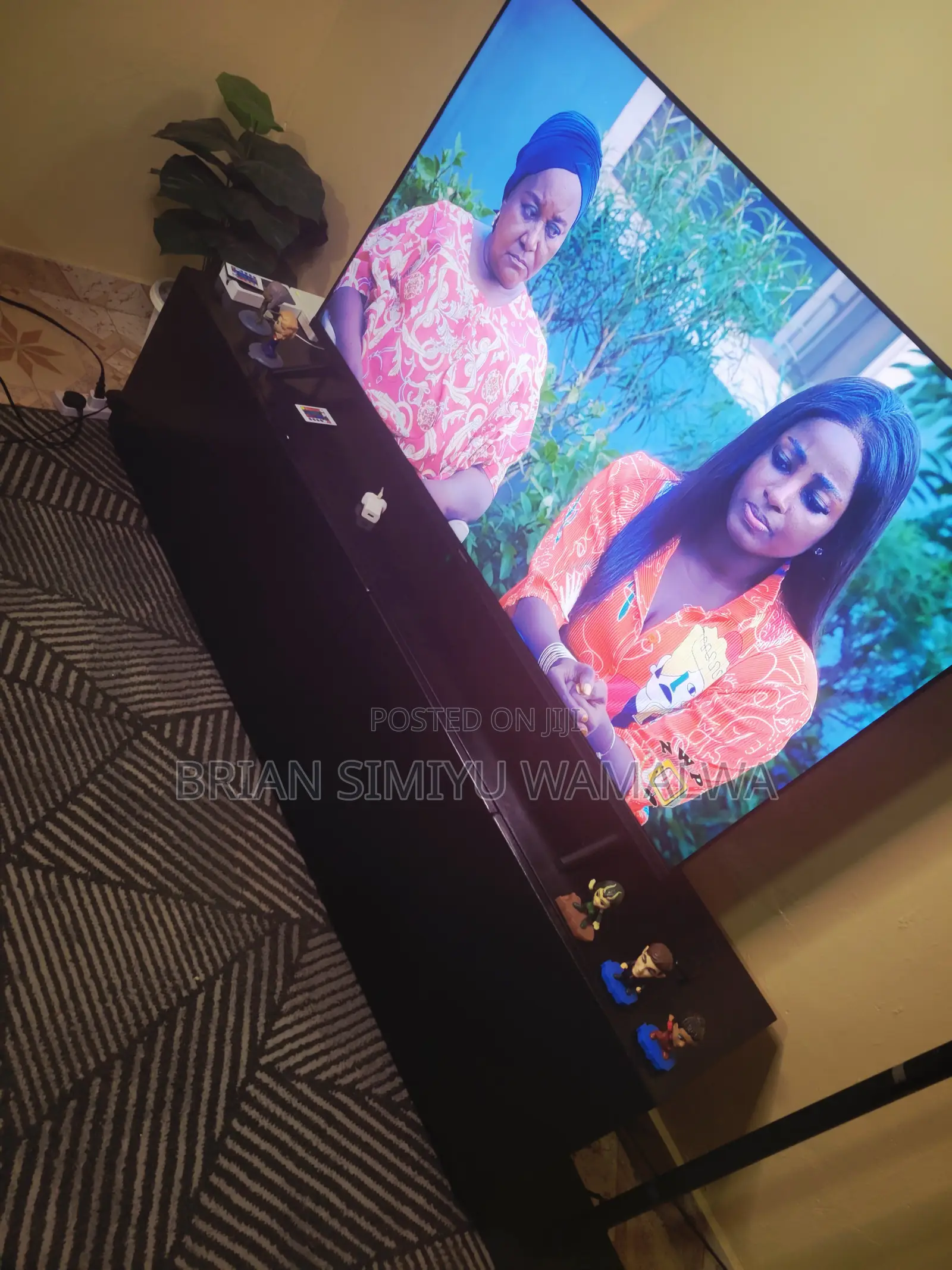6ft TV Stand