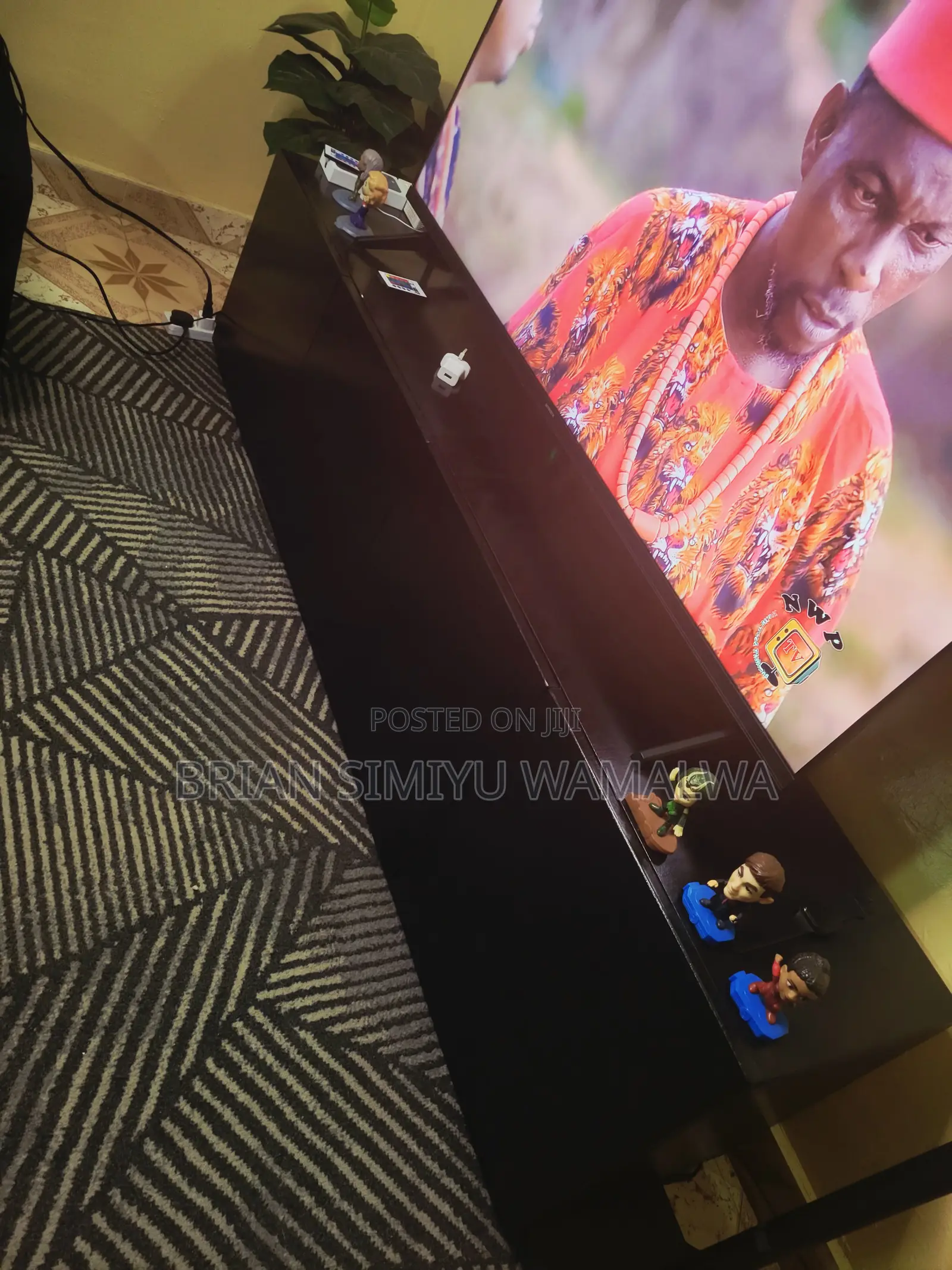 6ft TV Stand