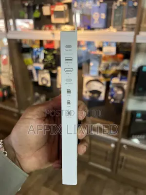 Baseus 8-in-1 USB-C Hub – 4K HDMI & 100W PD