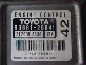 Toyota ECU Computer 20B41.