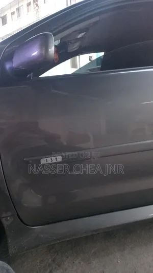 Toyota IST 2007 Gray