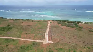 1 Acre Waterfront Plot for Sale in Chumani