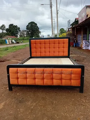 5x6 Orange Mocket Bed