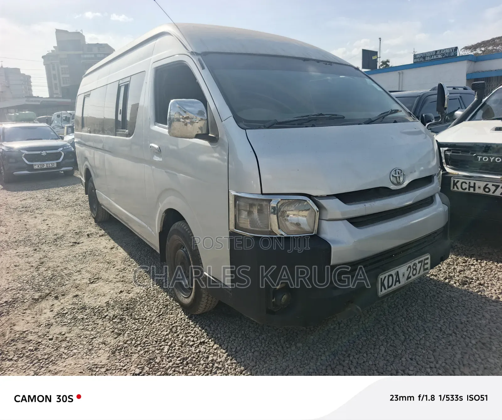 Toyota HiAce 2014 Silver