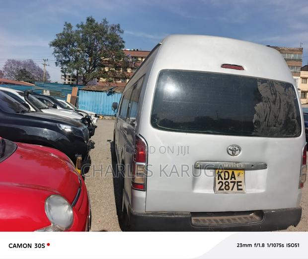 Toyota HiAce 2014 Silver - thumbnail 6