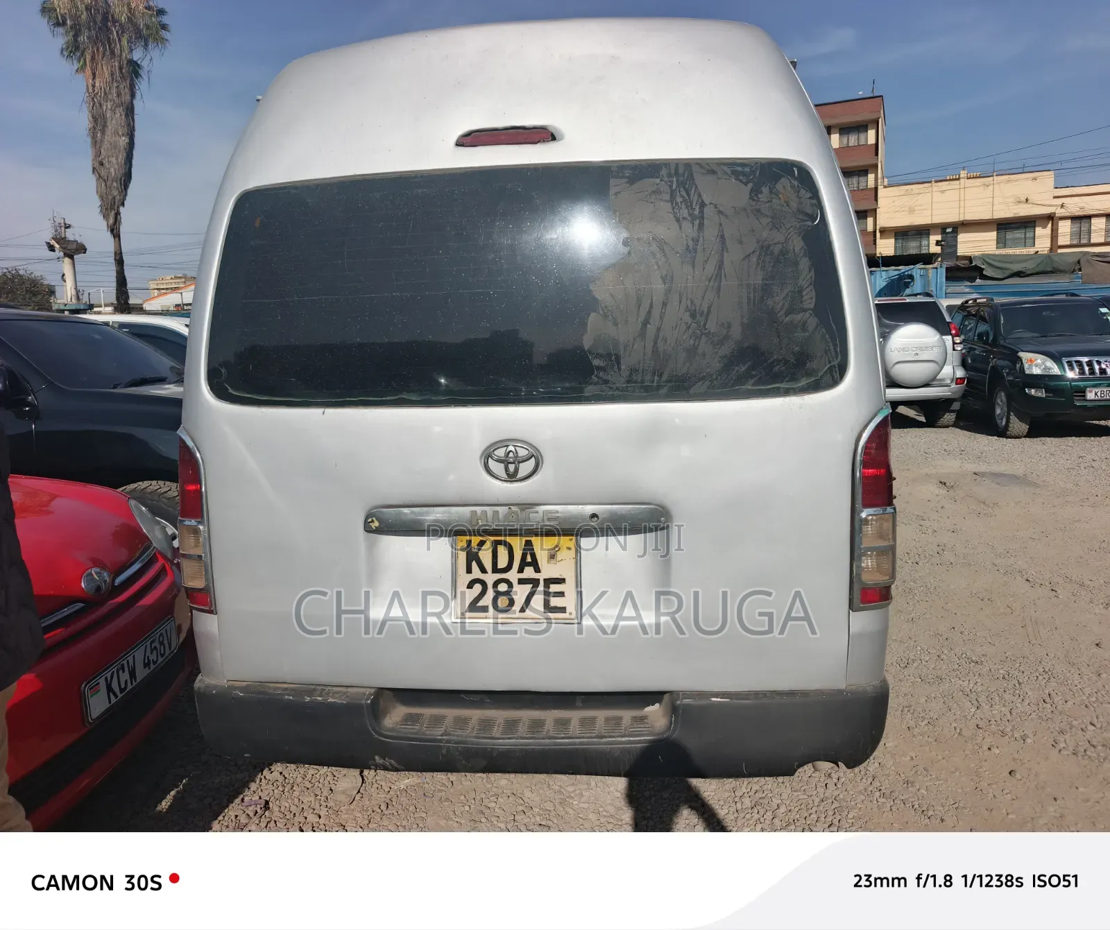 Toyota HiAce 2014 Silver