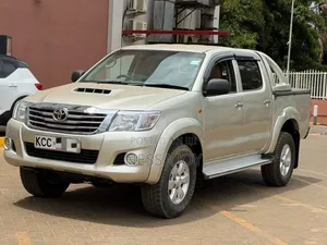 Toyota Hilux 3.0 D-4D Double Cab 2008 Beige