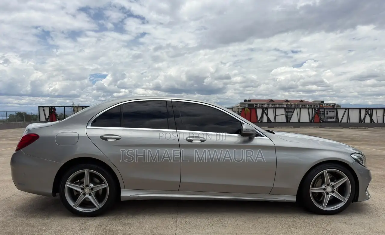 Mercedes-Benz C200 2017 Silver