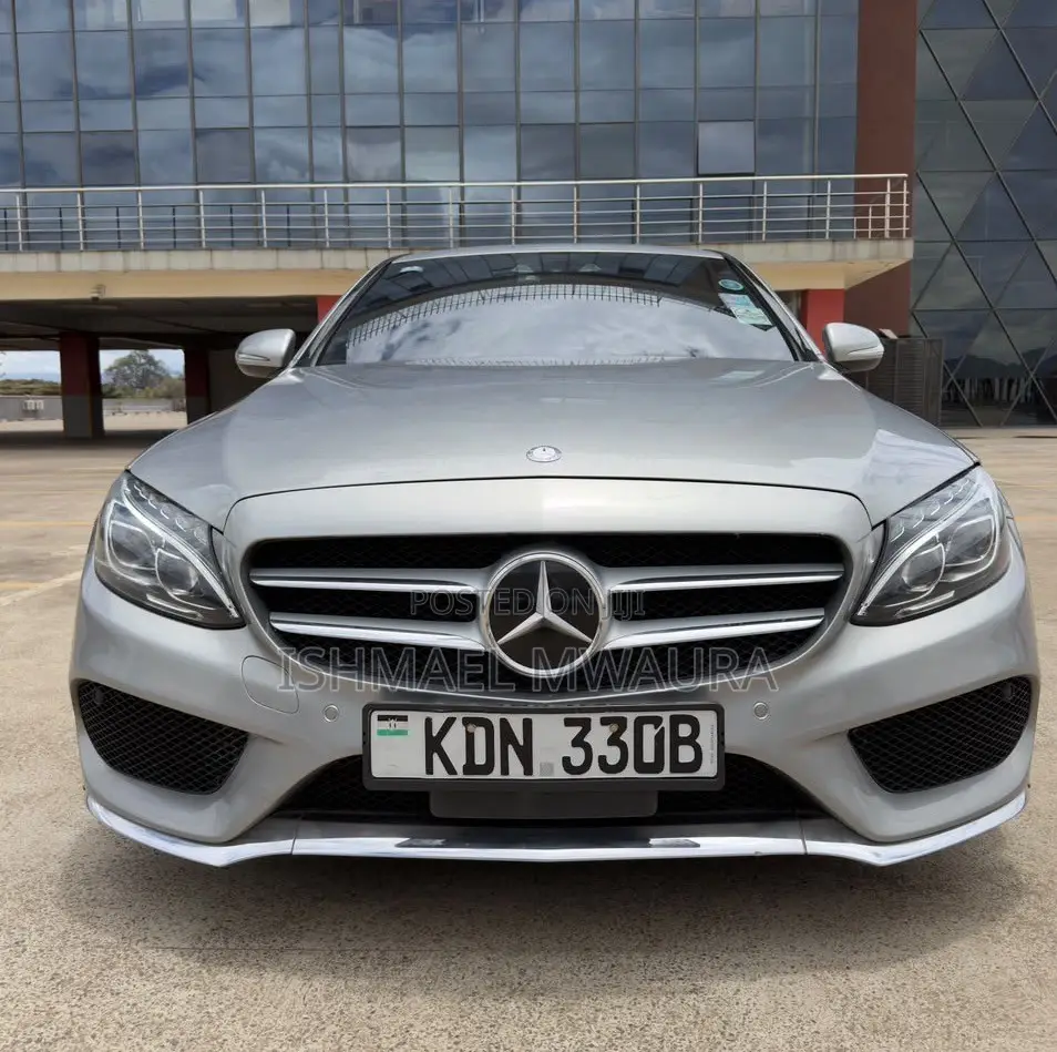 Mercedes-Benz C200 2017 Silver