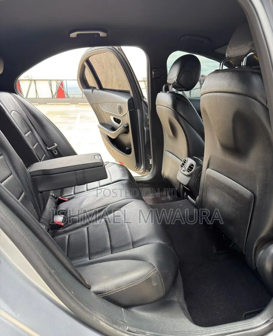 Mercedes-Benz C200 2017 Silver