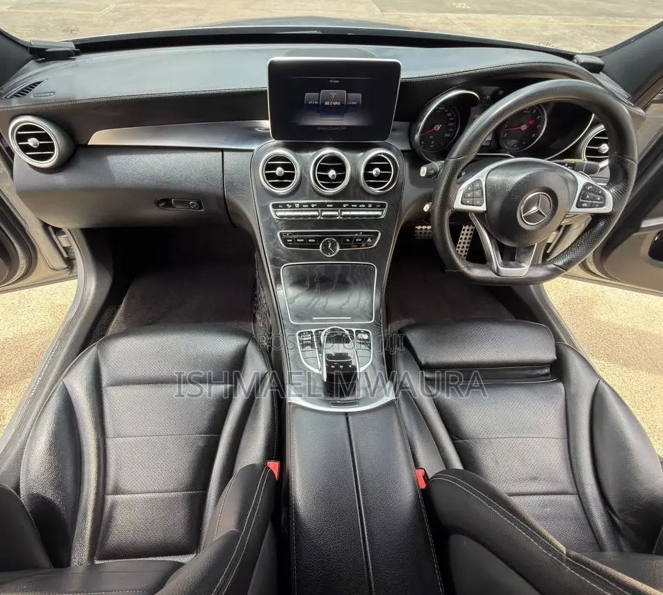Mercedes-Benz C200 2017 Silver