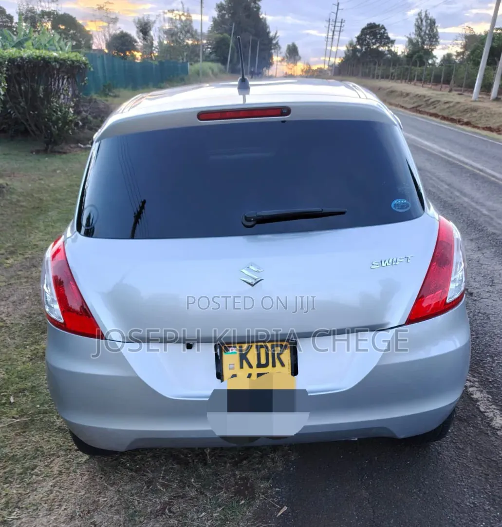 Suzuki Swift 2016 Silver