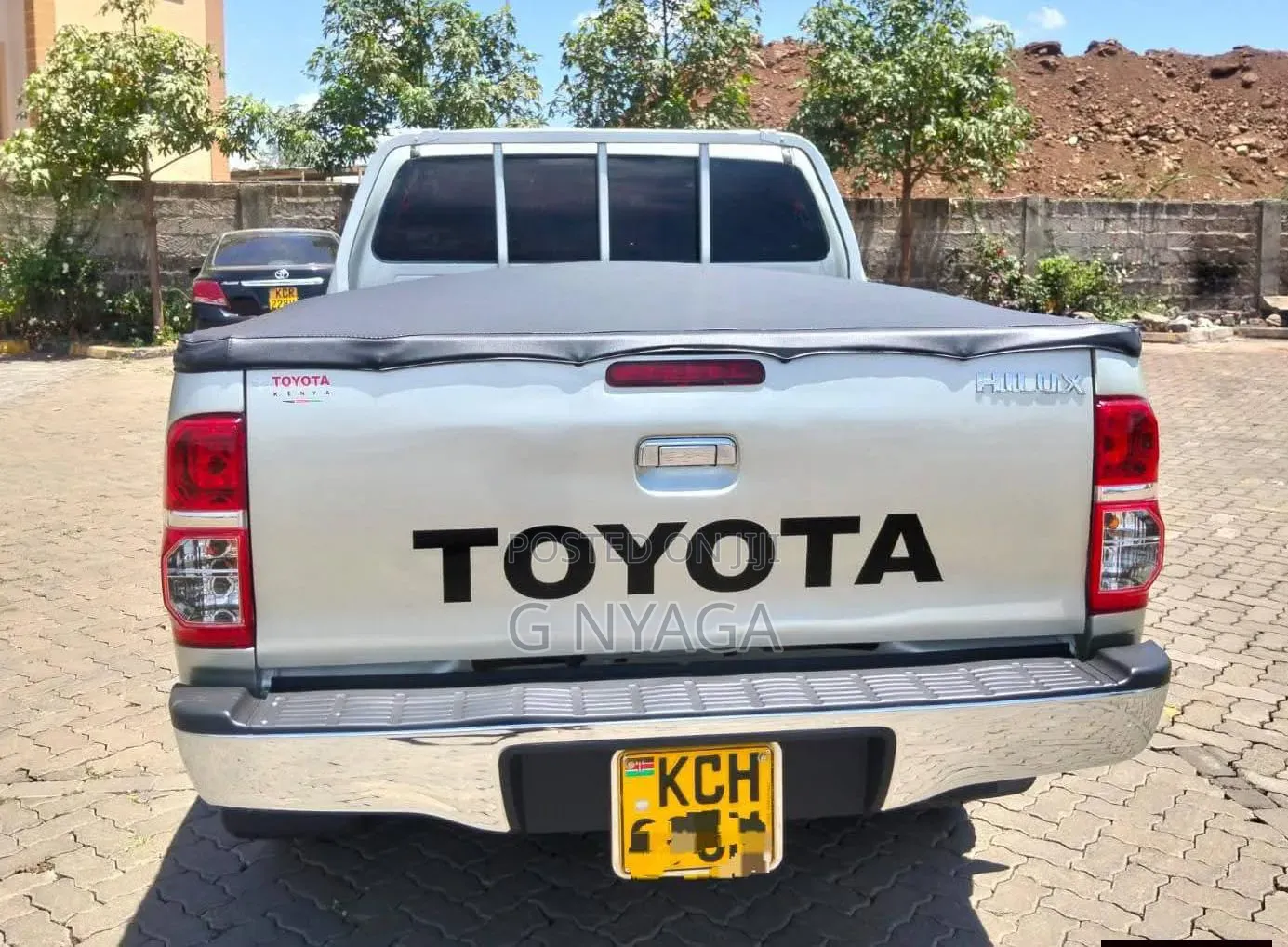 Toyota Hilux 2008 Beige