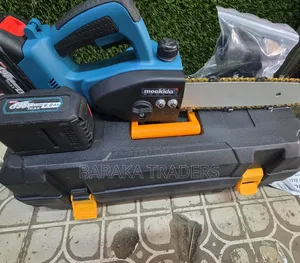 A Cordless Chain Saw 12inch