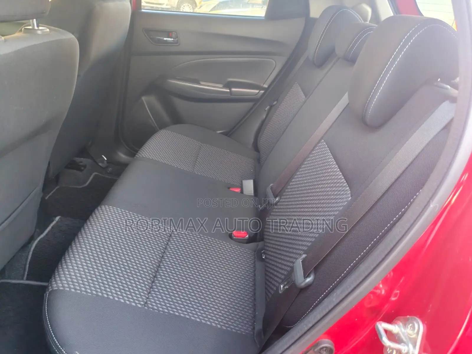 Suzuki Swift 2019 Red