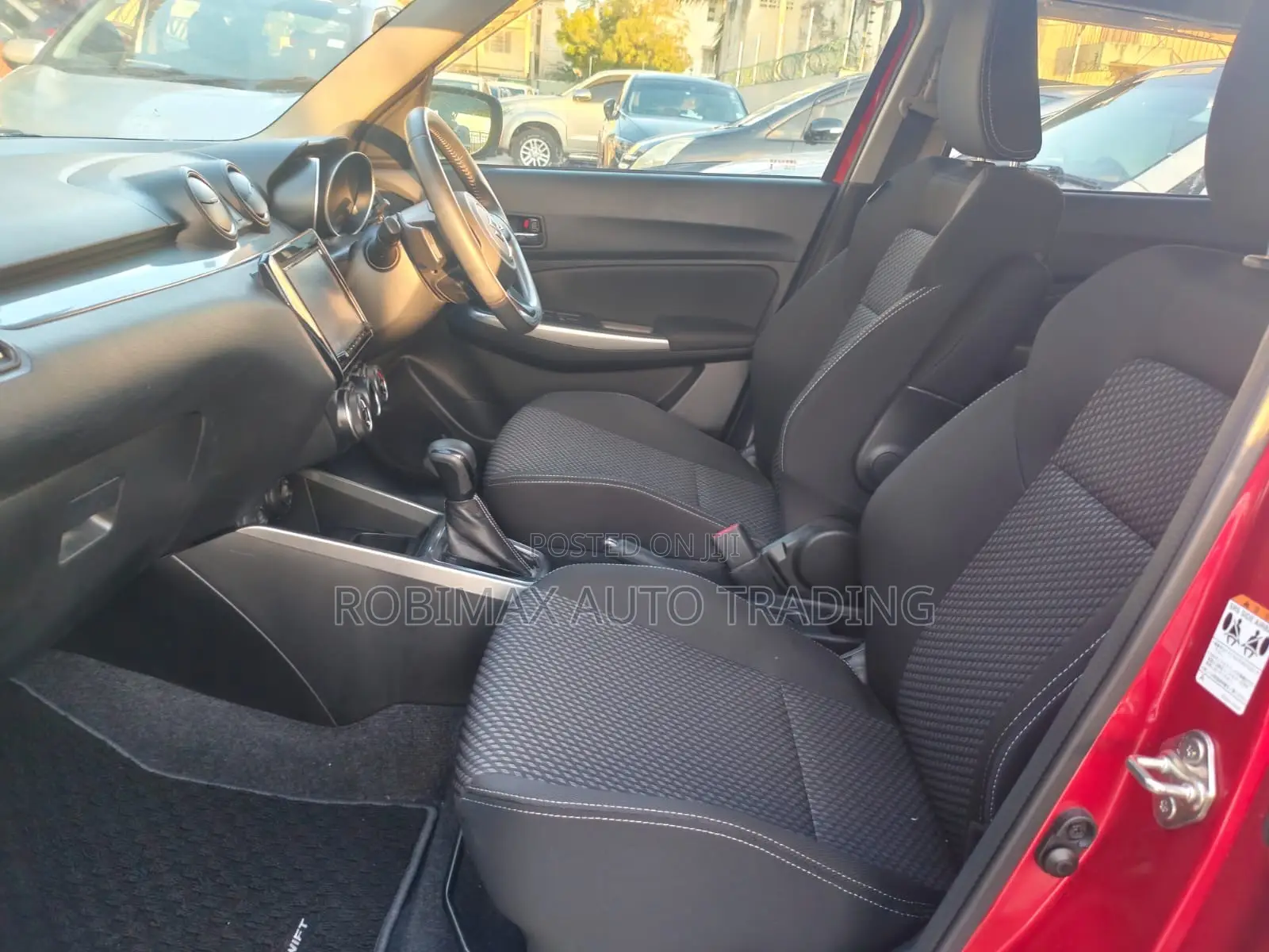 Suzuki Swift 2019 Red