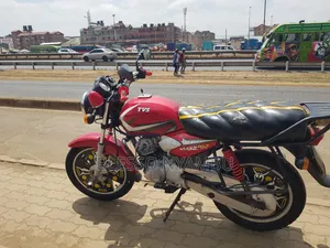 TVS HLX 125 2024 Red