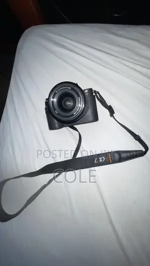 Sony Alpha A7 II Mirrorless Digital Camera WITH 28-70mm