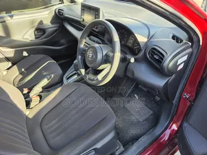 Toyota Yaris 2019 Red