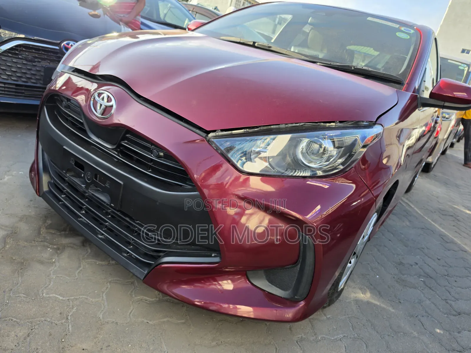 Toyota Yaris 2019 Red