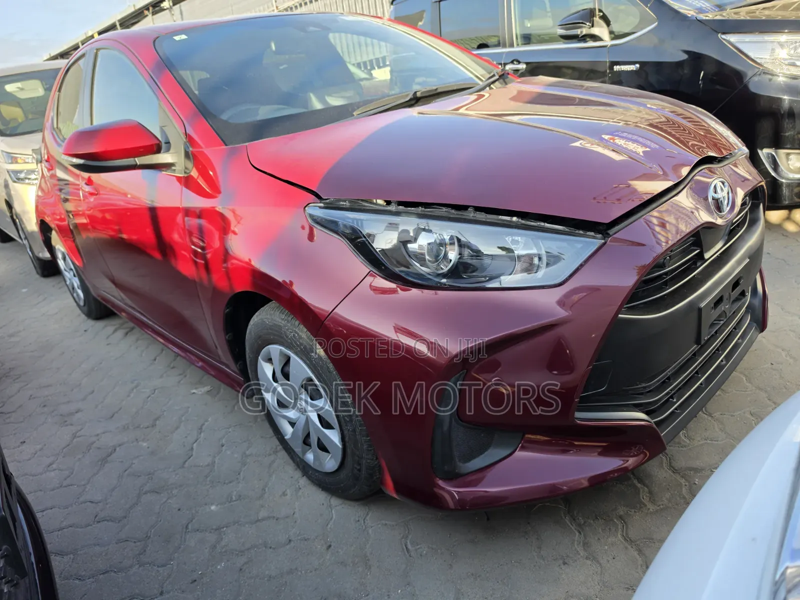 Toyota Yaris 2019 Red